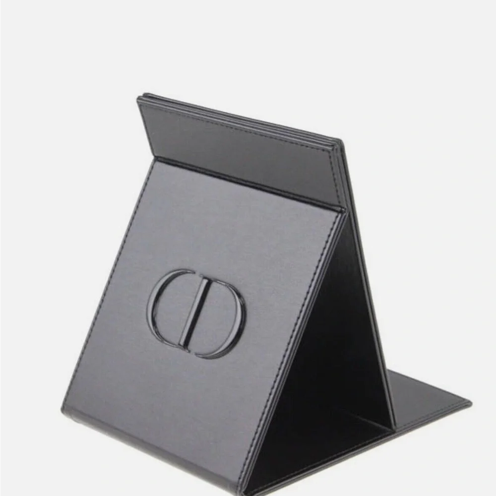 Dior Black Leather Card Case with CD Logo - Picture 5 of 10